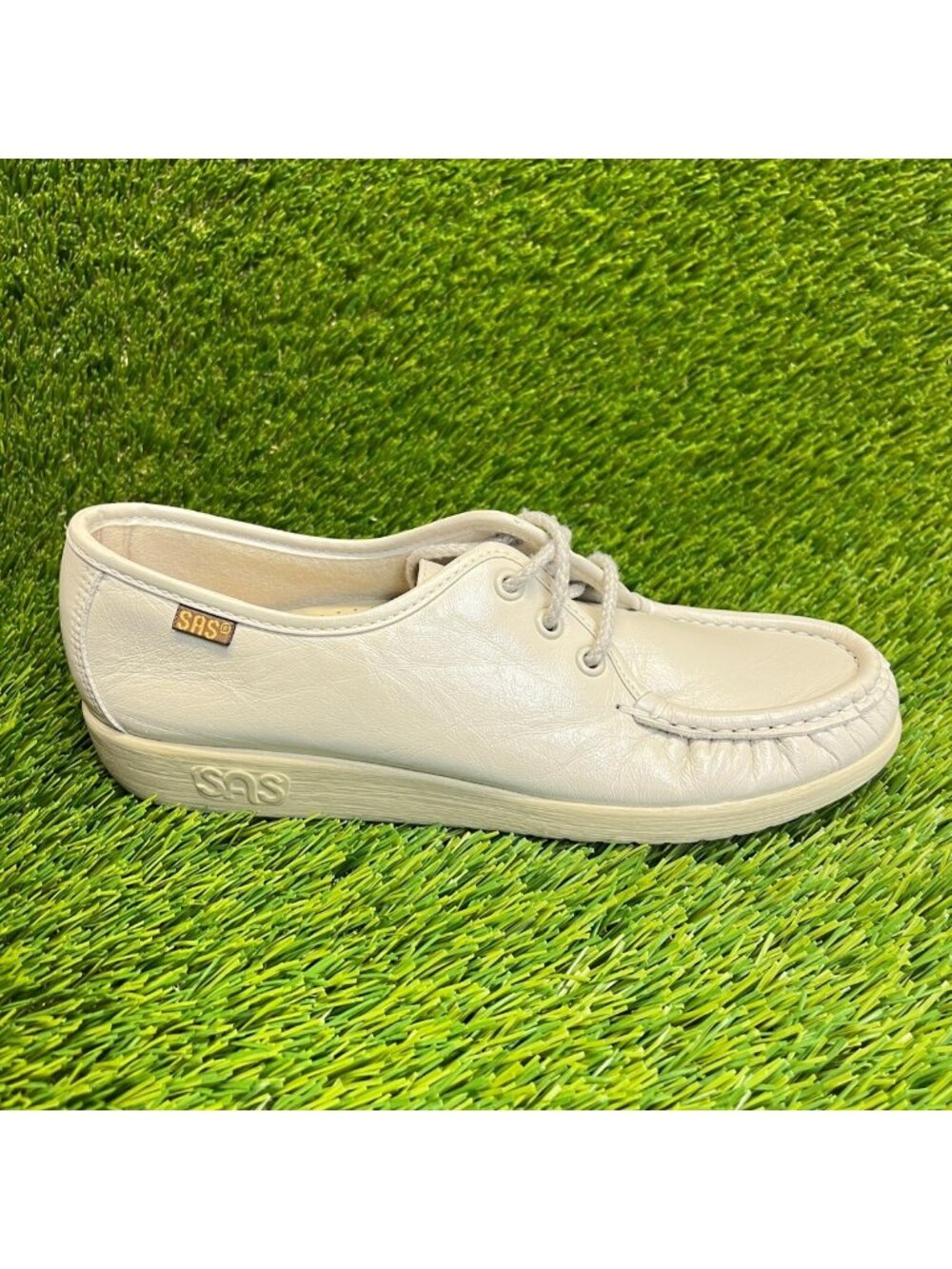 SAS Siesta Womens Size 6S Bone Cream Casual Classic Leather Moc Toe Oxford Shoes